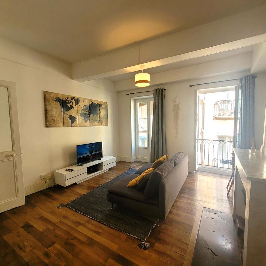 Chez Odette Apartment Гренобъл Екстериор снимка